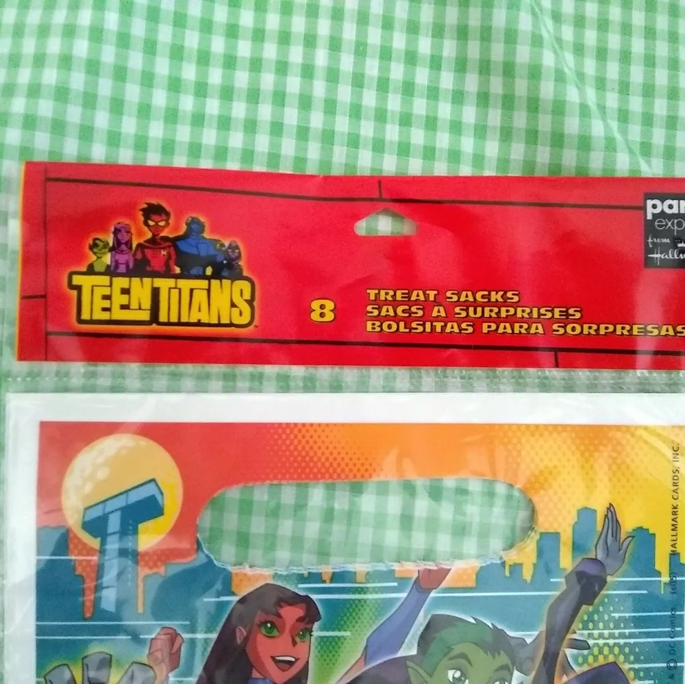 3 Packages Teen Titans Party Treat Sacks Hallmark